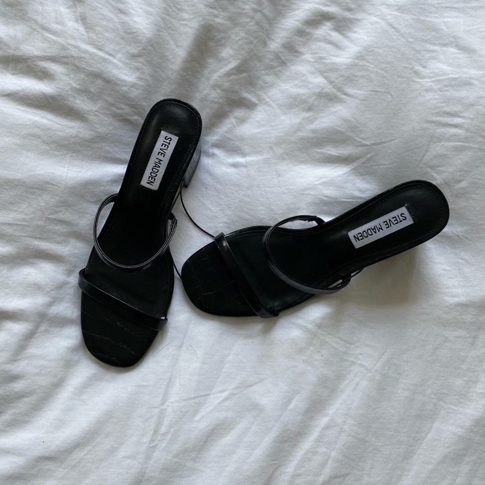 Steve Madden, Never Worn - Picture 2 of 2